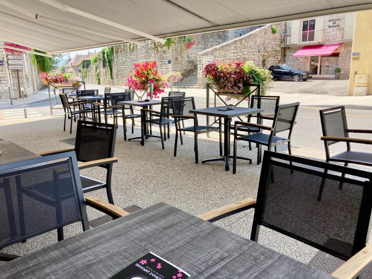 Le Sakura Hotell Morestel Exteriör bild